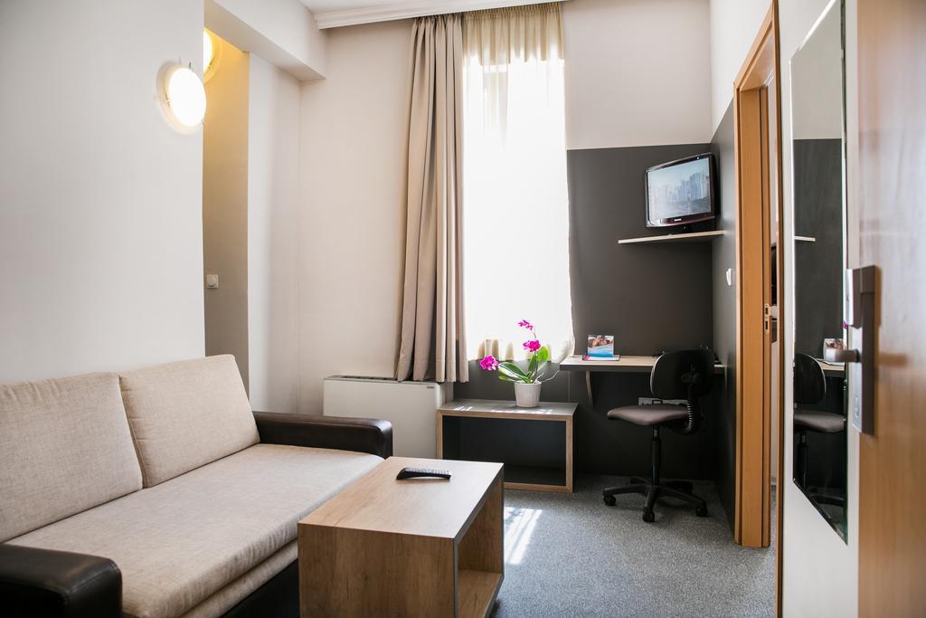 Hotel Niky Σόφια Εξωτερικό φωτογραφία