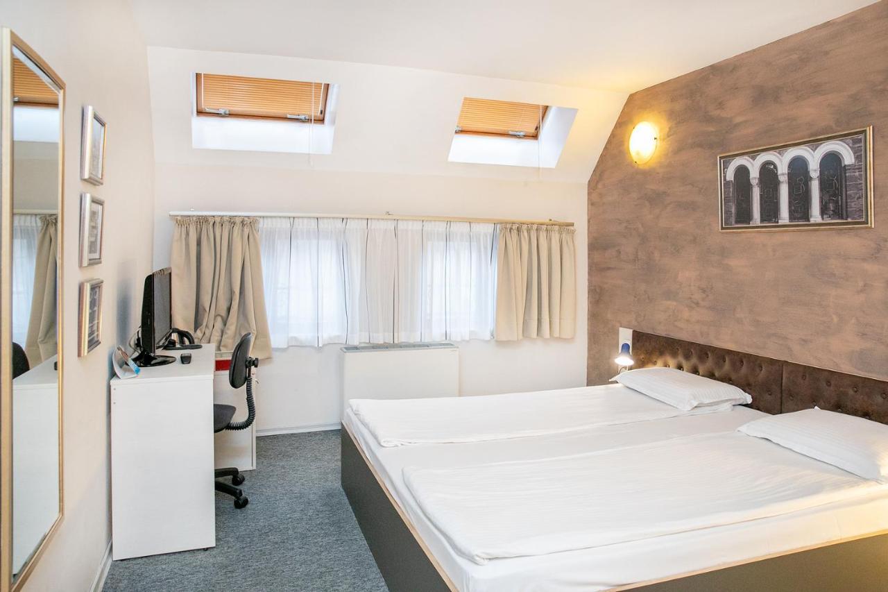 Hotel Niky Σόφια Εξωτερικό φωτογραφία