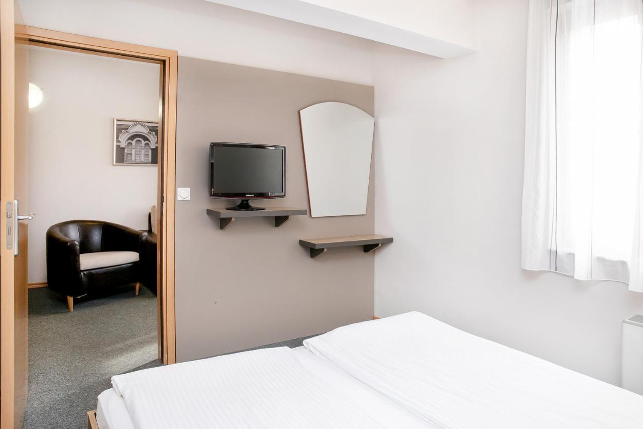 Hotel Niky Σόφια Εξωτερικό φωτογραφία