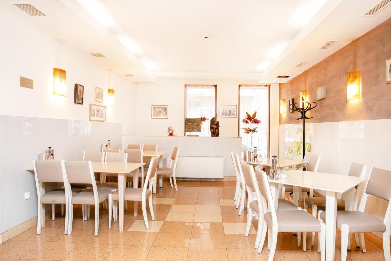 Hotel Niky Σόφια Εξωτερικό φωτογραφία